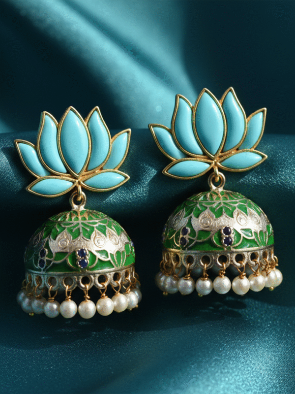 Marivelle Noir – The Twilight Rose Earrings