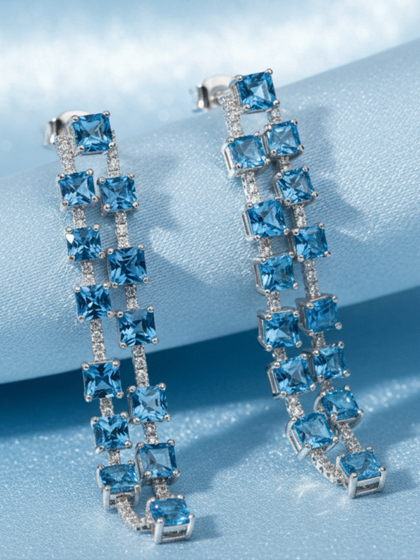 Auralyn Dusk – The Gilded Twilight Earrings