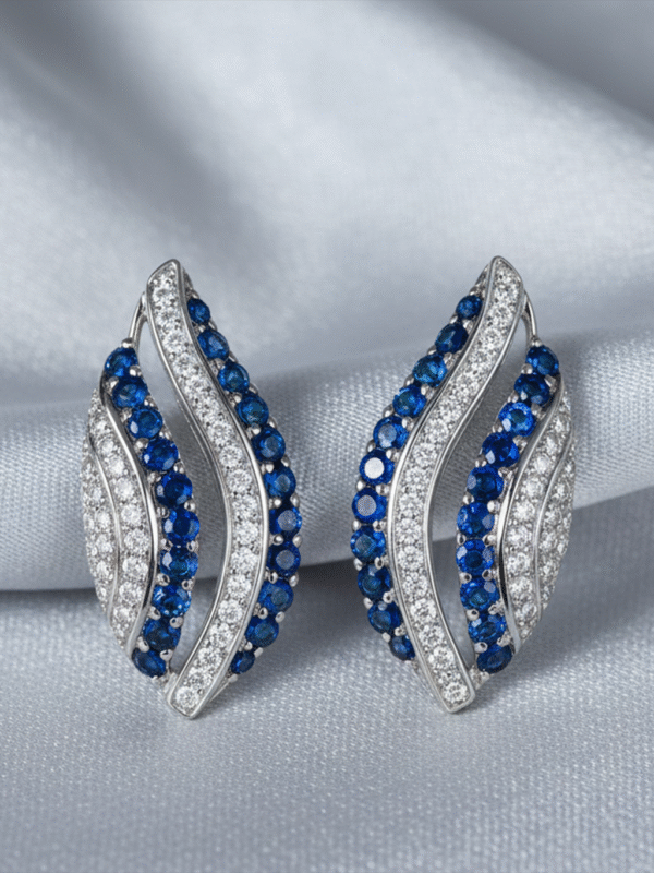 Marionelle Lustre – The Velvet Twilight Earrings