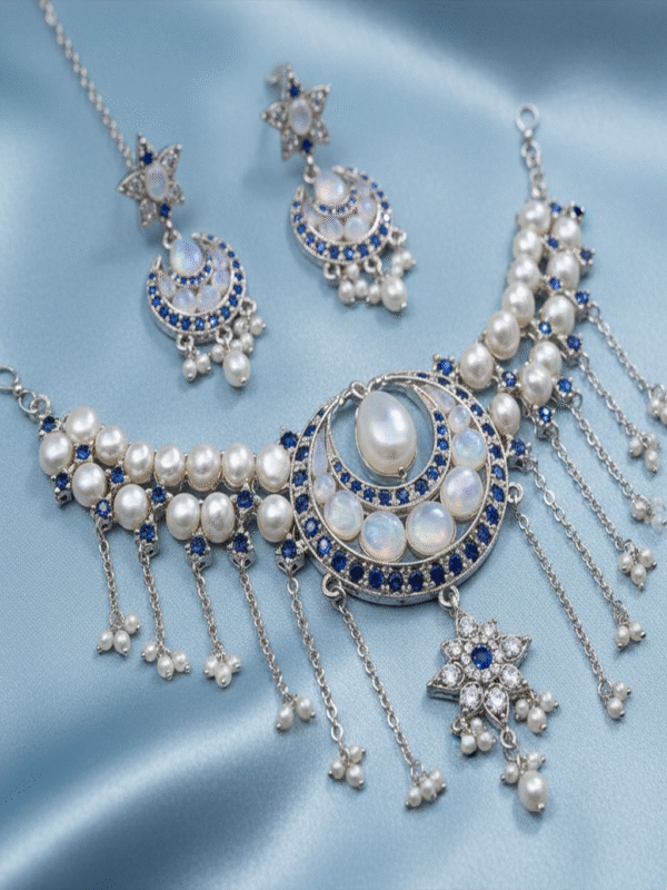 Arlencia Myst – The Velvet Radiance Party Wear Jewellery Set