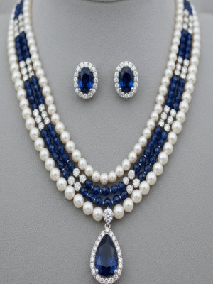 1 (21) Eliara Muse – The Luminous Heart Necklace