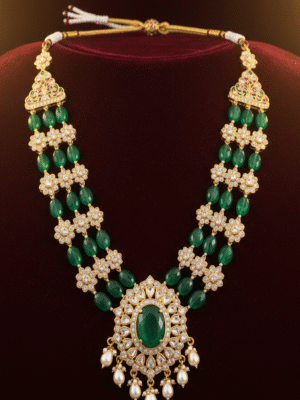 1 (29) Ravielle Charm – The Enchanted Glow Necklace