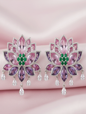 1 (4) Elarayne Majesty – The Crown of Stars Earrings
