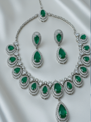 1 (9) Lunara Vienne – The Midnight Whisper Party Wear Jewellery Set