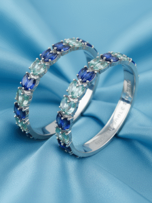 3 (20) Valyn Reine – The Whispered Glow Bangles