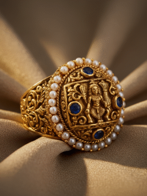 4 (75) Corvielle Rayne – The Empress Glow Ring