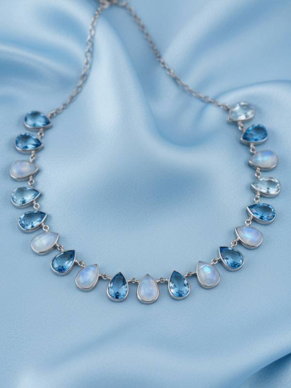 Lunaira Éclat – The Starlit Dream Necklace